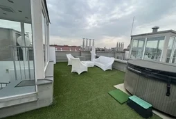 KIADÓ TETŐTERASZOS LAKÁS A BELVÁROSBAN!

 

Budapest VI. kerületében, a Podmaniczky utcában, Bajcsy Zsilinszky út közelében, 2025. január 25-től kiadó...