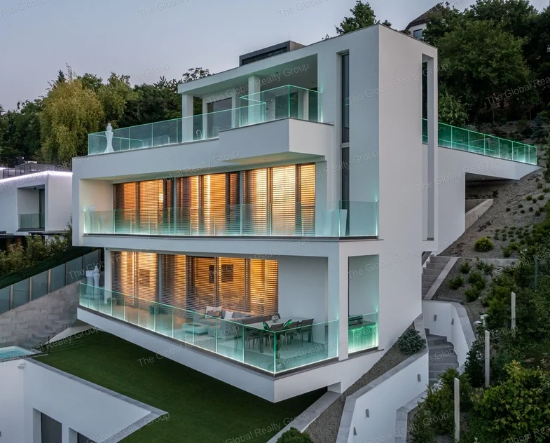 Please contact your real estate agent for more questions.
