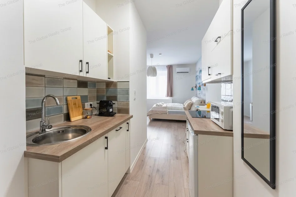 Akár 12% hozam – 3 külön apartman, 1 helyrajzi szám – Azonnal kiadható, kulcsrakész befektetés Újlipótváros szívében

Eladó egy 85 nm-es, három teljes...
